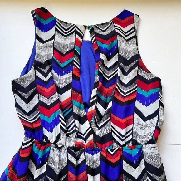 Dex Hi Low Dress Chevron Key Hole Back Lined Striped Blue Red Black Party Sz M - Picture 13 of 15